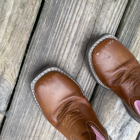 Kids boots! Size 12. Soles in great condition. Has a few scratches on the toes - Picture 2 of 3